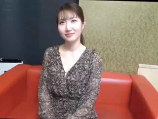 MDTM-744可愛すぎる会社の部下と相部屋ホテルで朝から晩まで、不倫SEXに明け暮れた飲み会終わりの一夜姬咲華